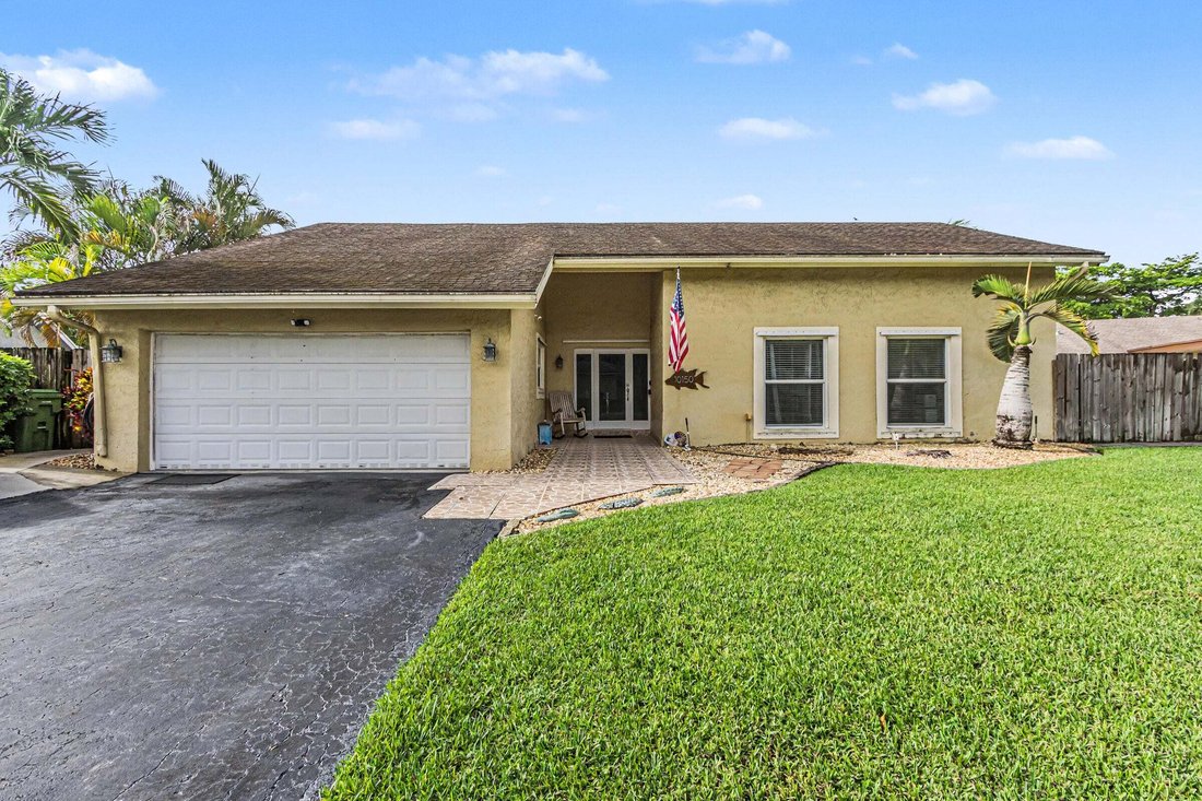 House in Pembroke Pines, Florida, United States 2 - 19024187