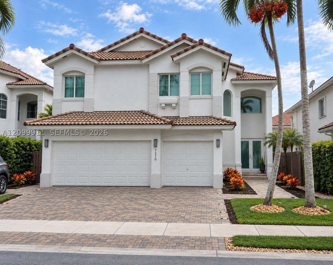 House in Doral, Florida, United States 1 - 19030817