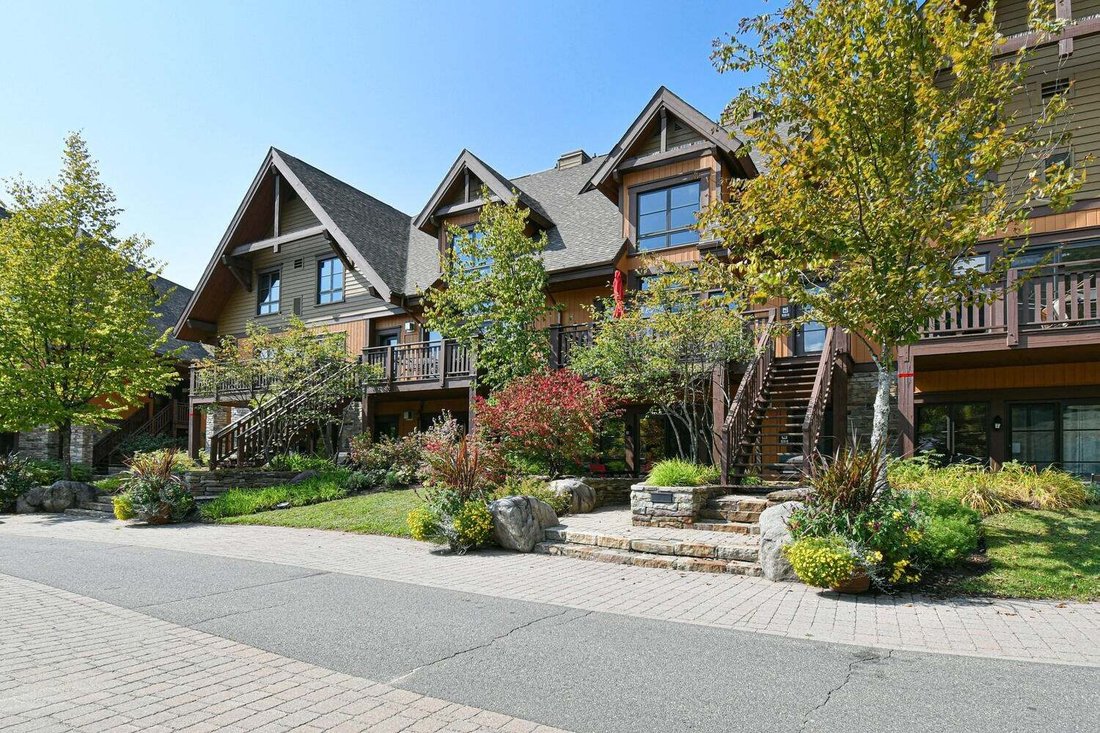 Condo in Mont-Tremblant, Quebec, Canada 5 - 19027887