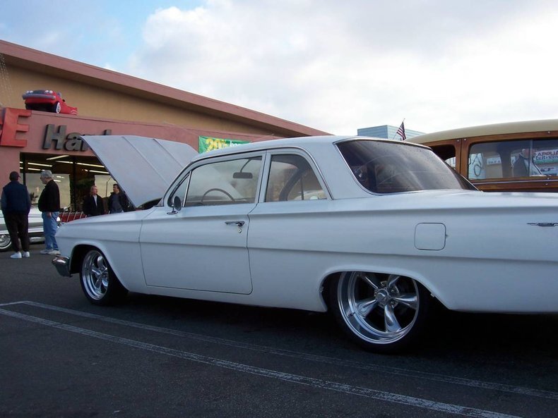 Sedan in Glendale, United States 2 - 19032557