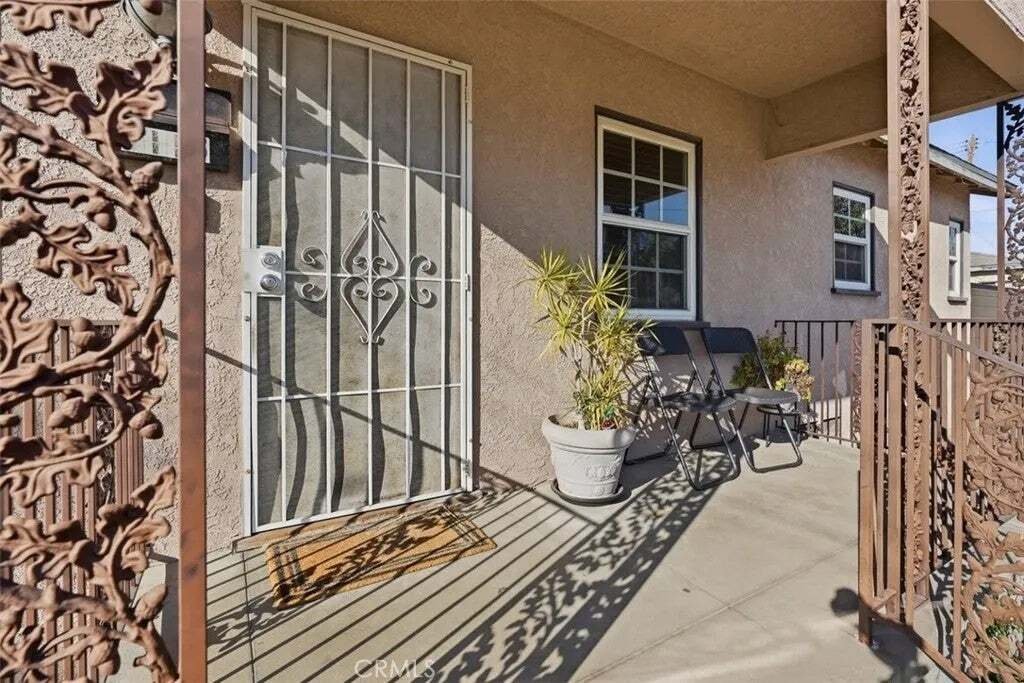 House in Bellflower, California, United States 4 - 19031022