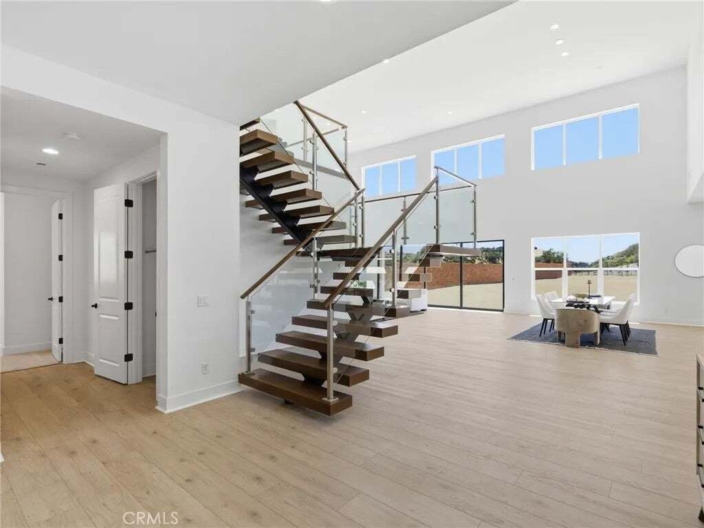 House in Los Angeles, California, United States 2 - 19024450