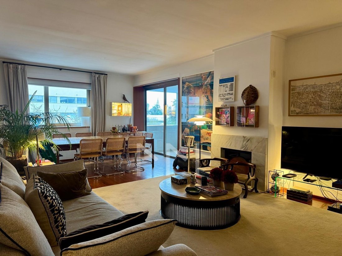 Apartment in Cedofeita, Santo Ildefonso, Se, Miragaia, Sao Nicolau e Vitoria, Porto District, Portugal 1 - 19021507
