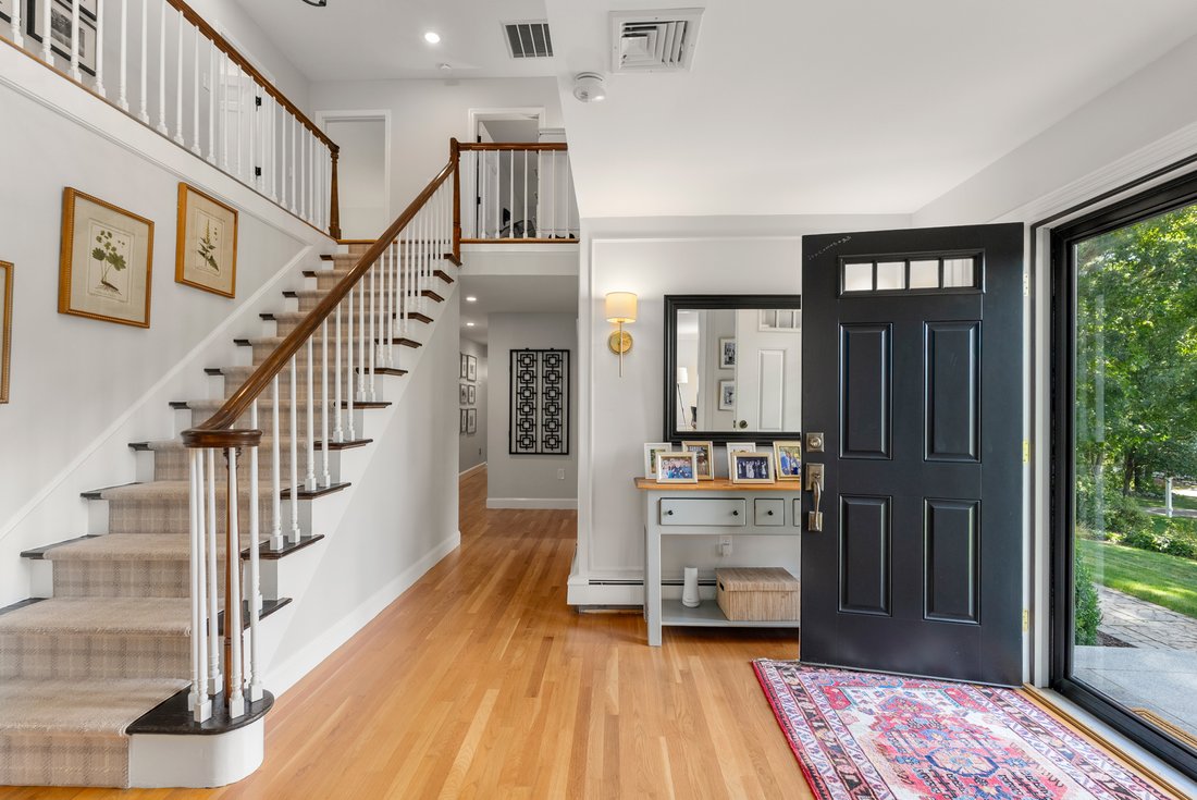 House in Dover, Massachusetts, United States 4 - 19022305