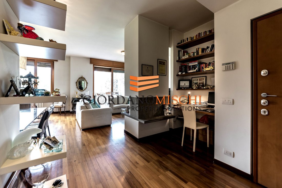 Apartment in Centro Storico, Monza, Lombardy 4 - 19020481