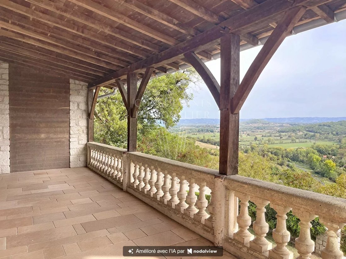Castillo en Sarlat-la-Canéda, Nueva Aquitania, Francia 2 - 19029477