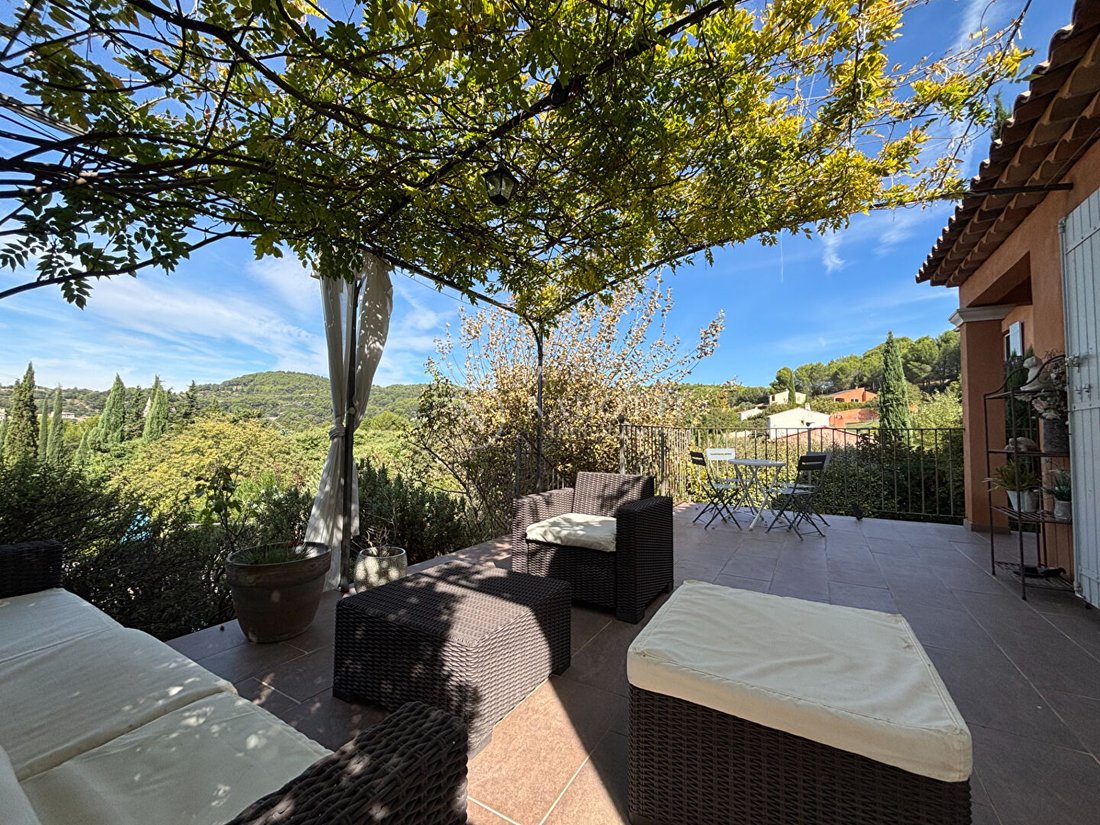 House in Cadenet, Provence-Alpes-Côte d'Azur, France 3 - 19021519