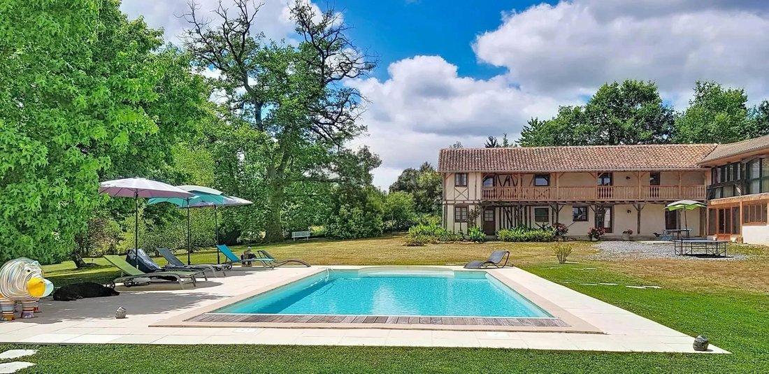 Estate in Marciac, Occitania, France 1 - 19029996