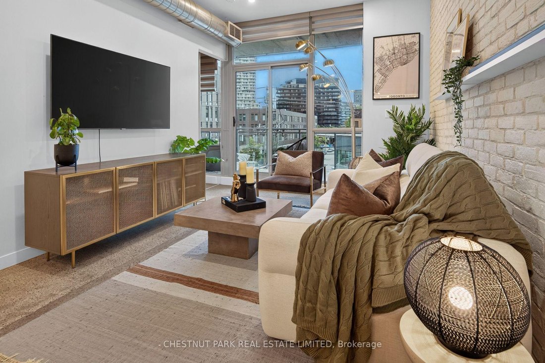 Apartment in Toronto, Ontario, Canada 5 - 19028512