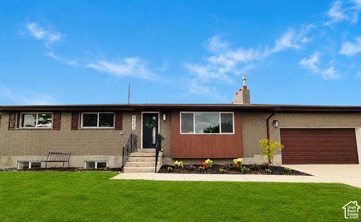 House in Sandy, Utah, United States 1