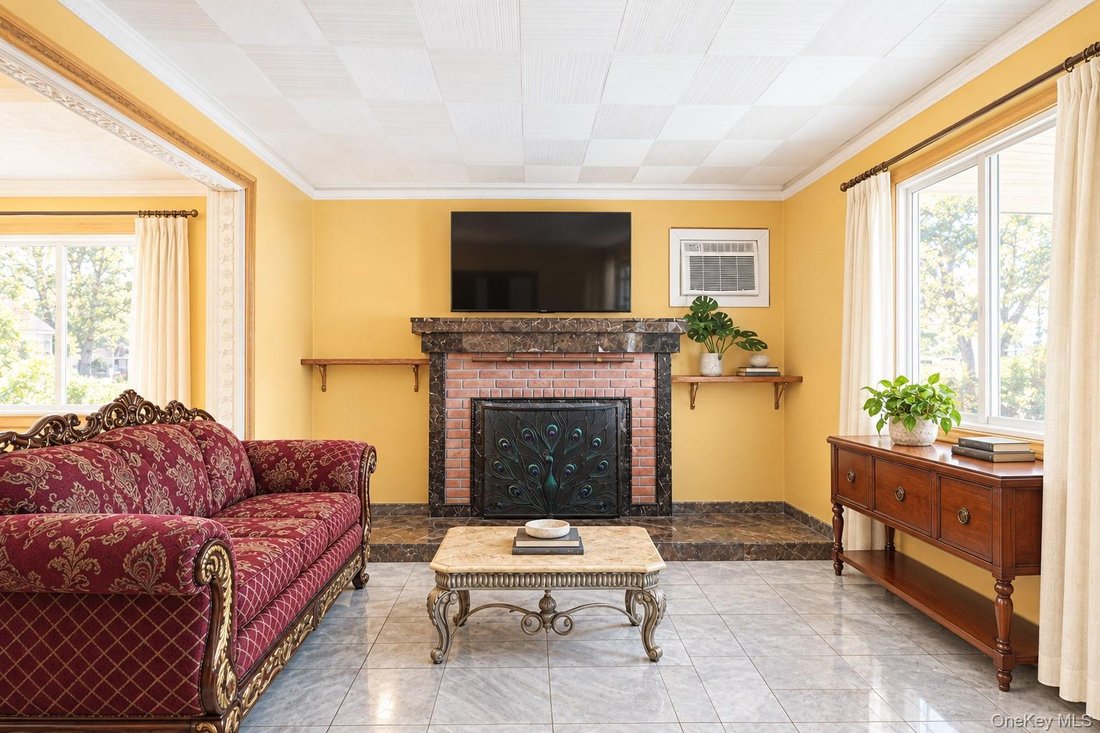 House in New York, New York, United States 3 - 19023499