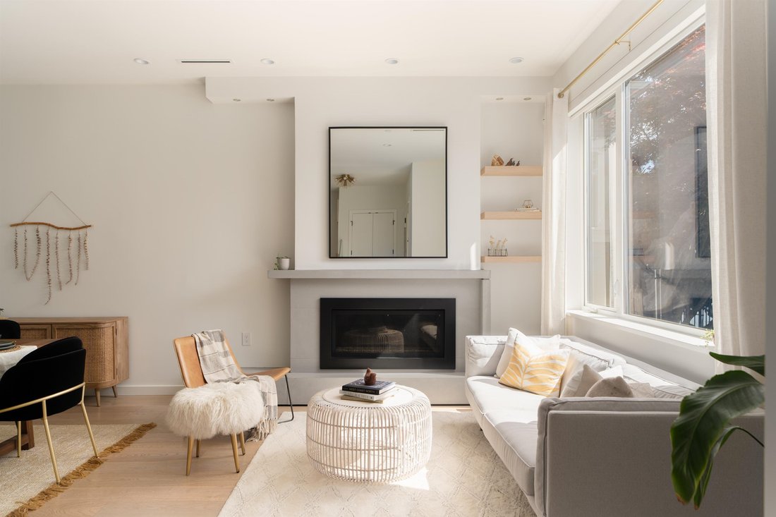 House in Vancouver, British Columbia, Canada 5 - 19032084