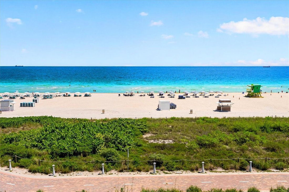 Condo in Miami Beach, Florida, United States 2 - 19025005