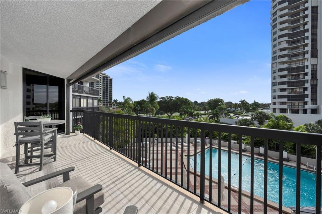 Condominio en Naples, Florida, Estados Unidos 2 - 19033007