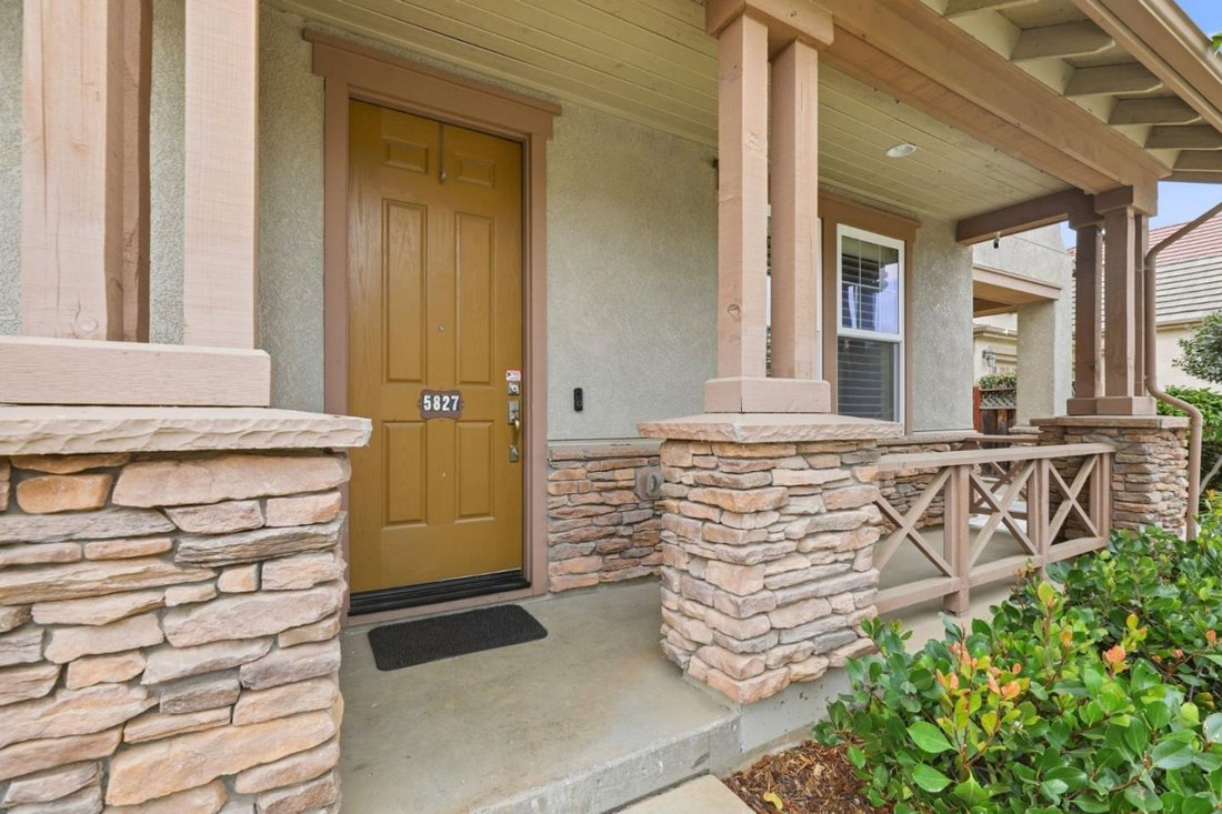 House in Gilroy, California, United States 5 - 19030674