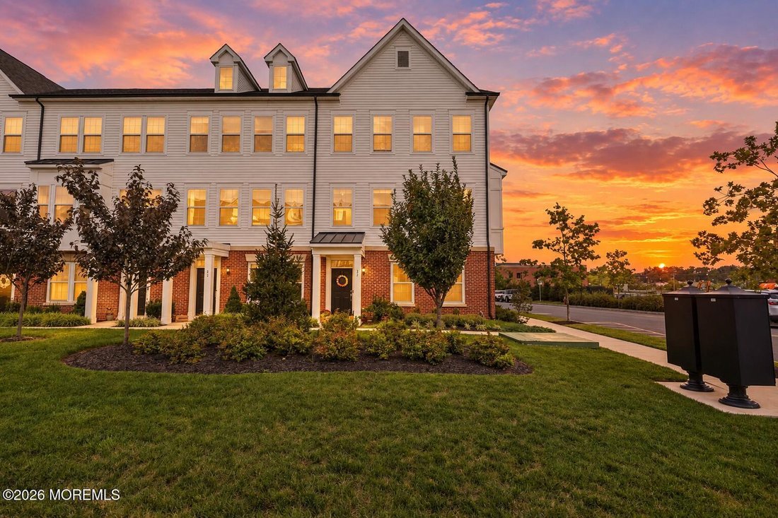 Condo in Oceanport, New Jersey, United States 1 - 19009105