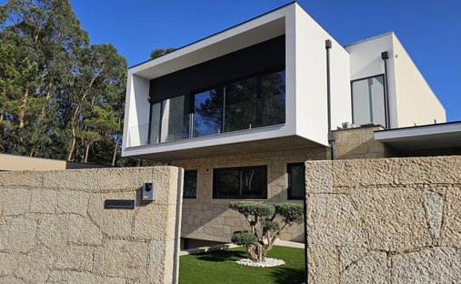 Villa in Rio Mau e Arcos, Distrikt Porto, Portugal 1