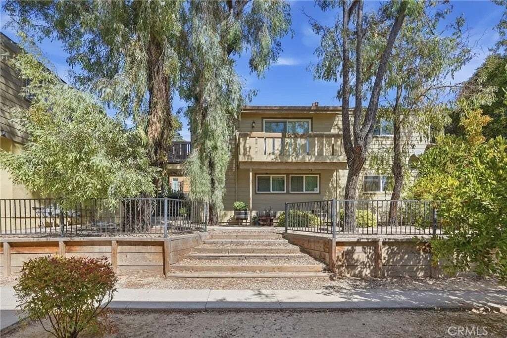Paso Robles, California, United States 2 - 19024470