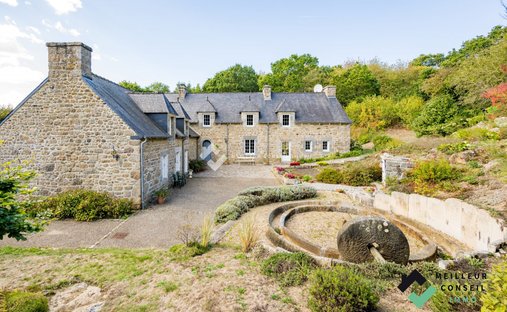 House in Saint-Julien, Brittany, France 1