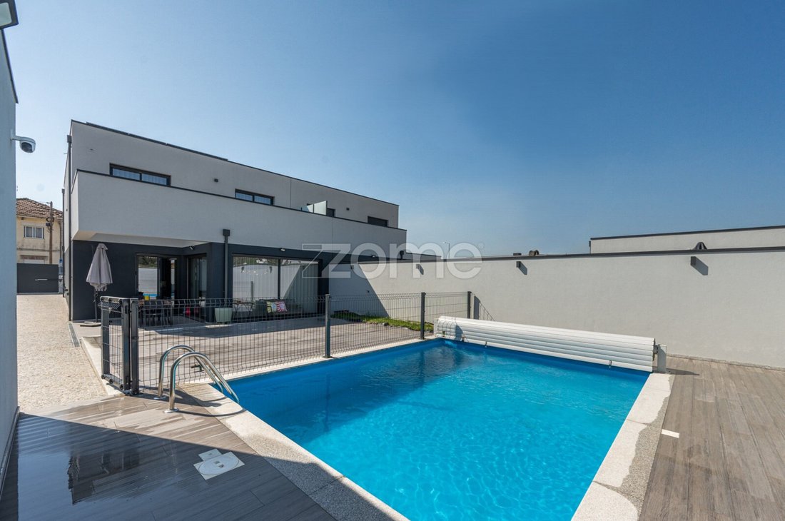 House in Vilar e Mosteiro, Porto District, Portugal 1 - 19025451