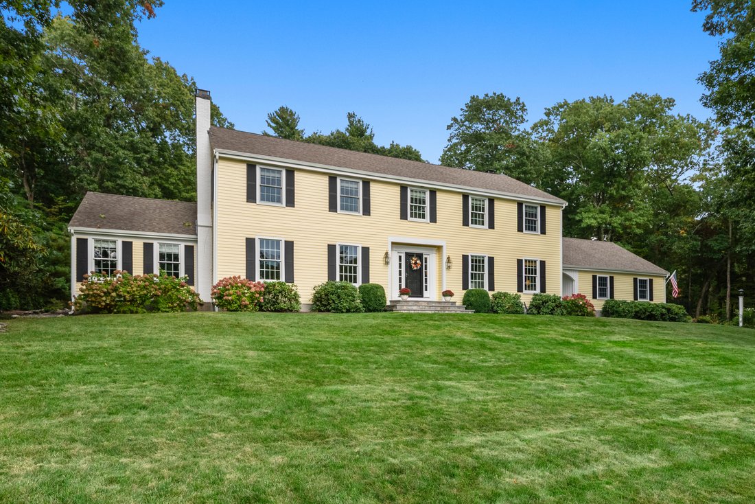 House in Dover, Massachusetts, United States 2 - 19022305
