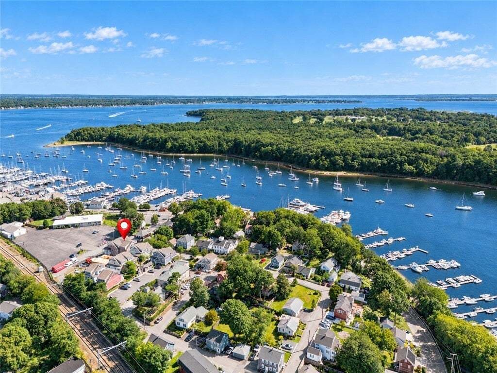 Condo in East Greenwich, Rhode Island, United States 3 - 19030687