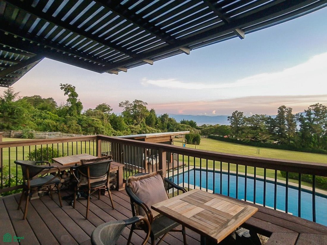 Casa en San José de la Montaña, Heredia, Costa Rica 4 - 17356165