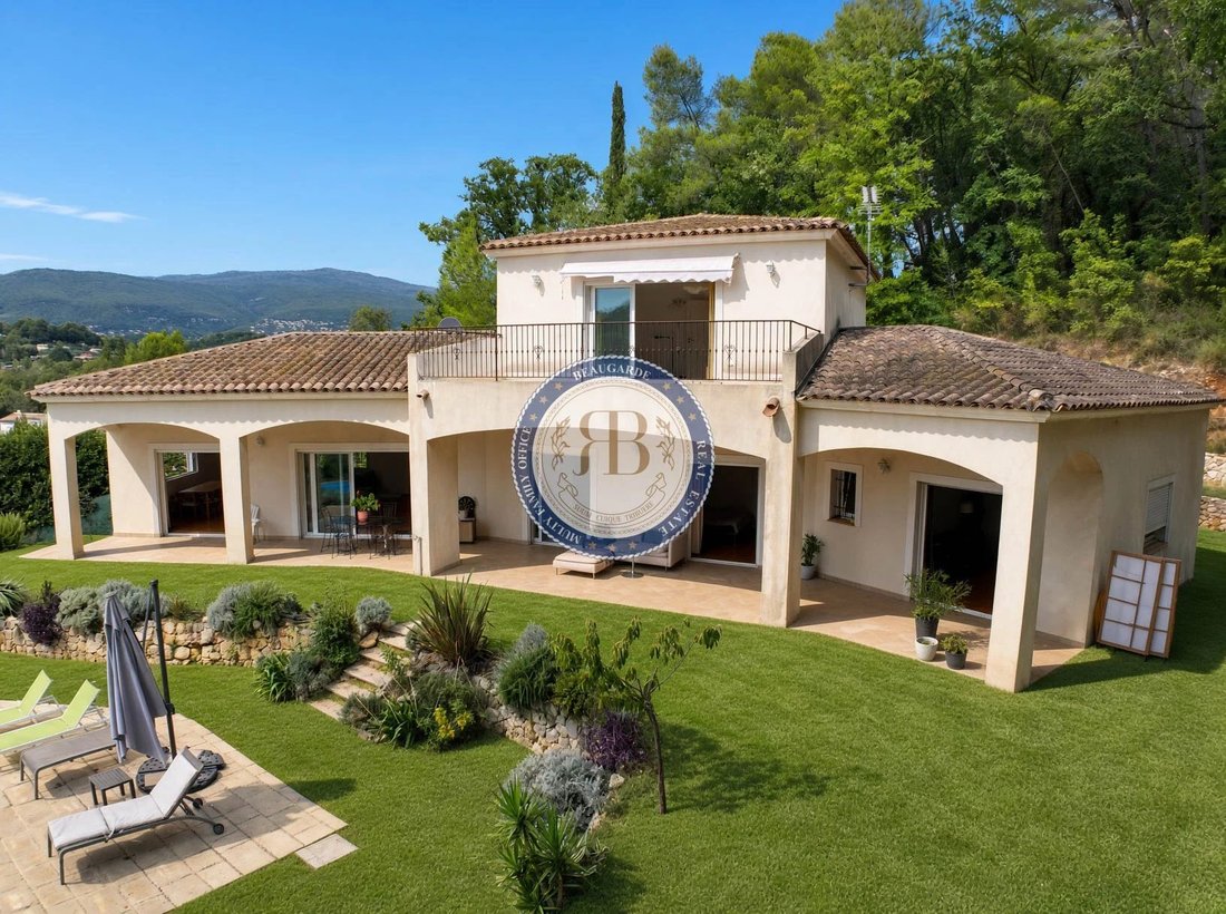 Casa en Châteauneuf-Grasse, Provenza-Alpes-Costa Azul, Francia 3 - 19029937