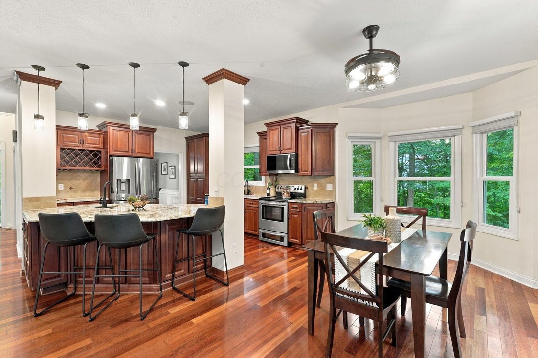 House in Plain City, Ohio, United States 4 - 19026997