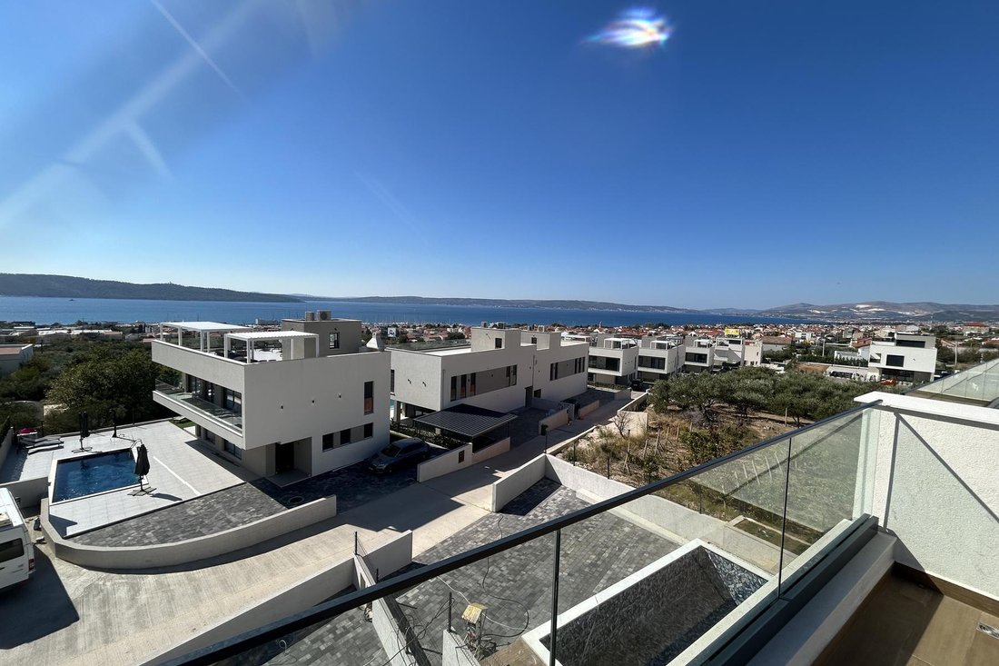 Villa a Castel San Giorgio, Regione spalatino-dalmata, Croazia 1 - 13567728
