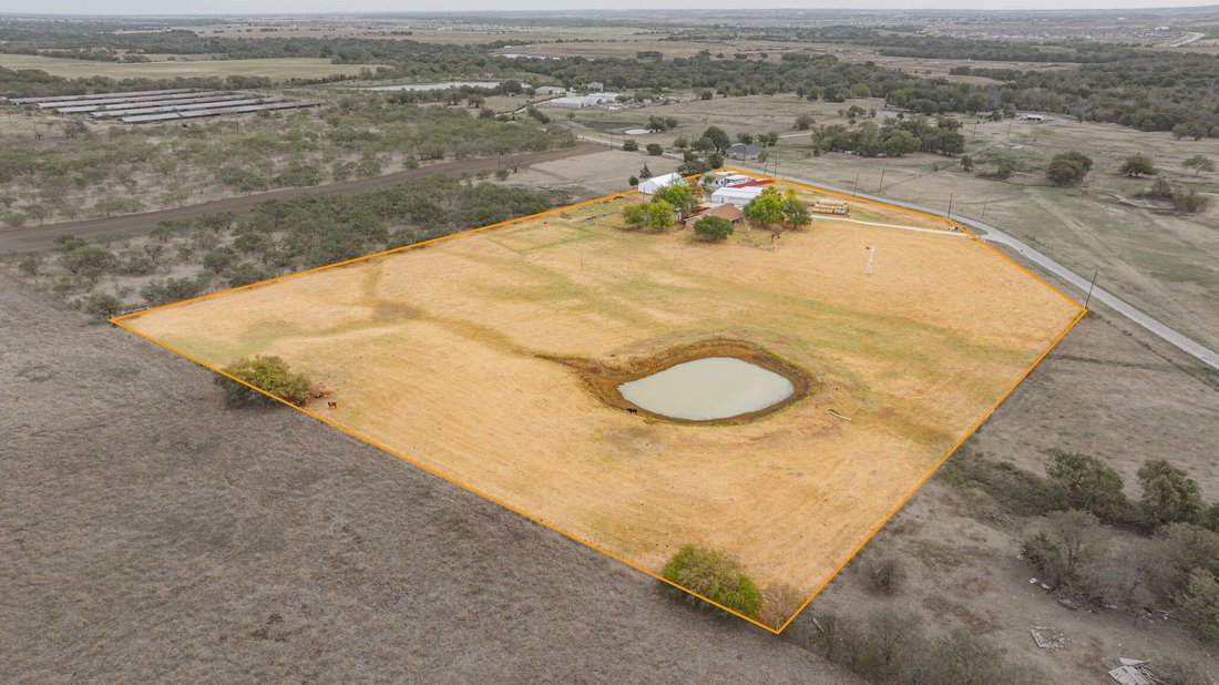 Farm Ranch in Cross Roads, Texas, United States 5 - 19030958