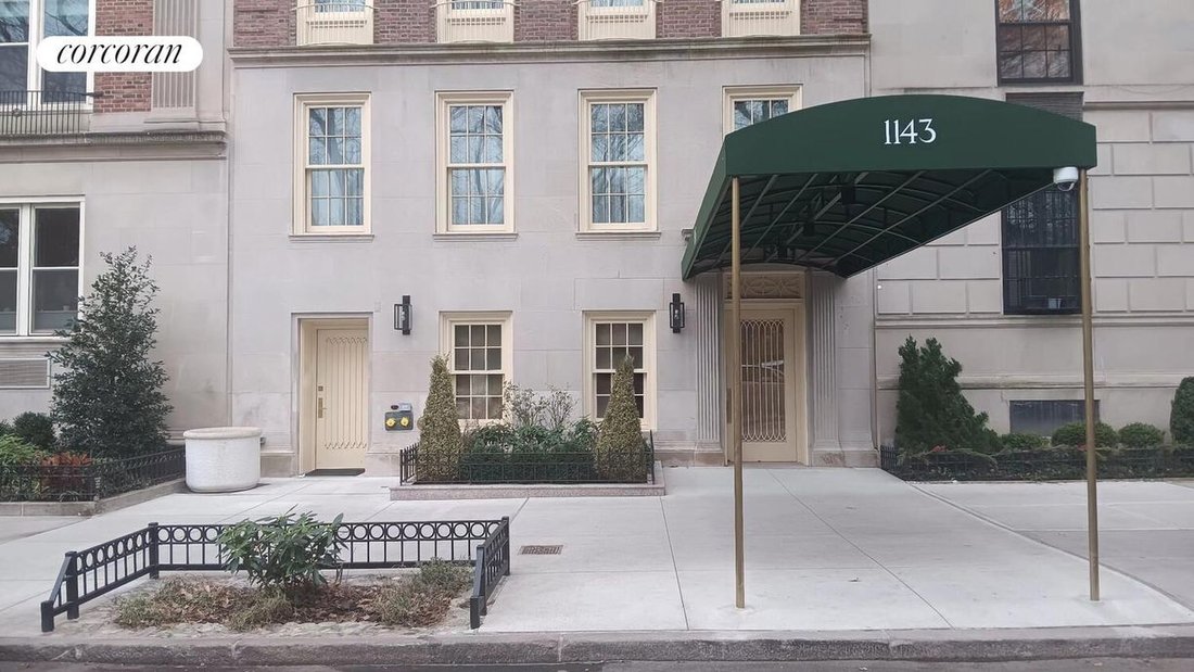 House in New York, New York, United States 2 - 19022254