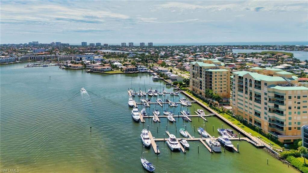 Condo in Marco Island, Florida, United States 2 - 19031997