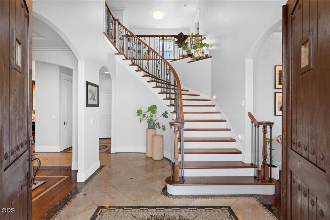 House in Medford, Oregon, United States 4 - 19032176
