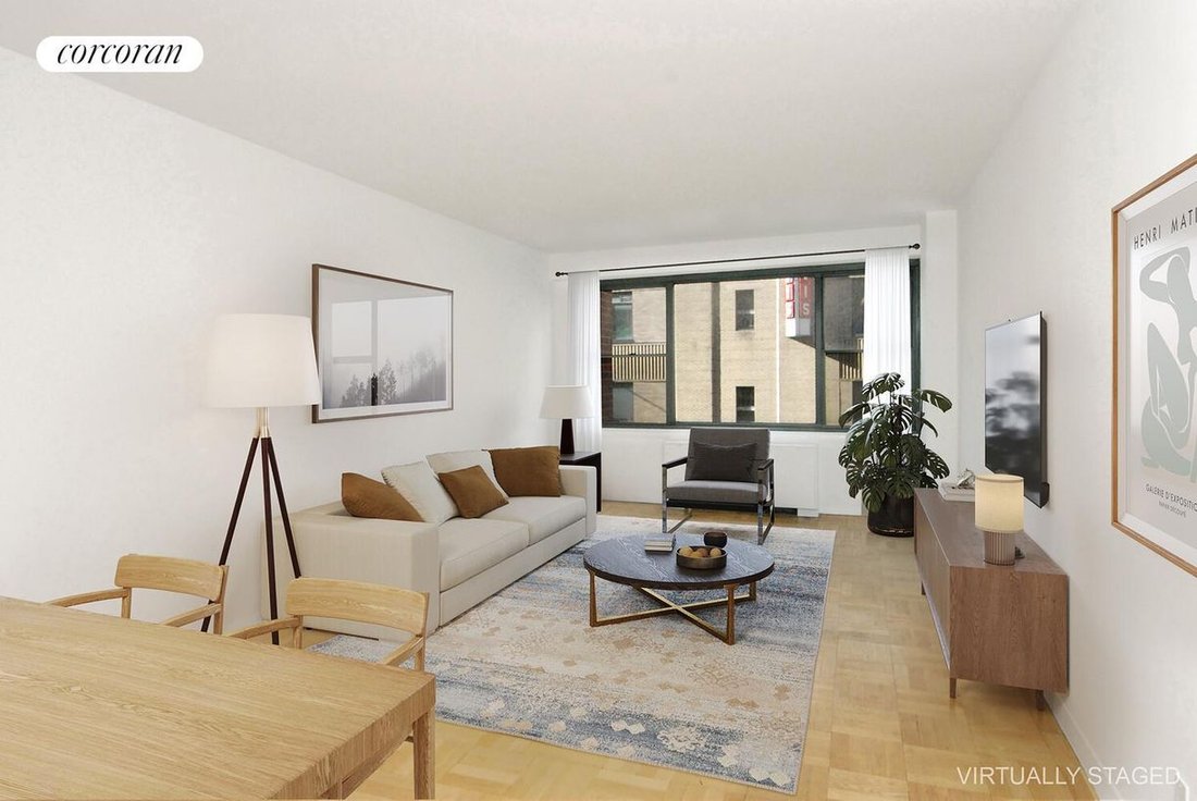 Co Op in New York, New York, United States 1 - 19030404