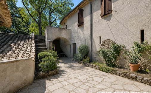 Casa en Durfort-et-Saint-Martin-de-Sossenac, Occitania, Francia 1