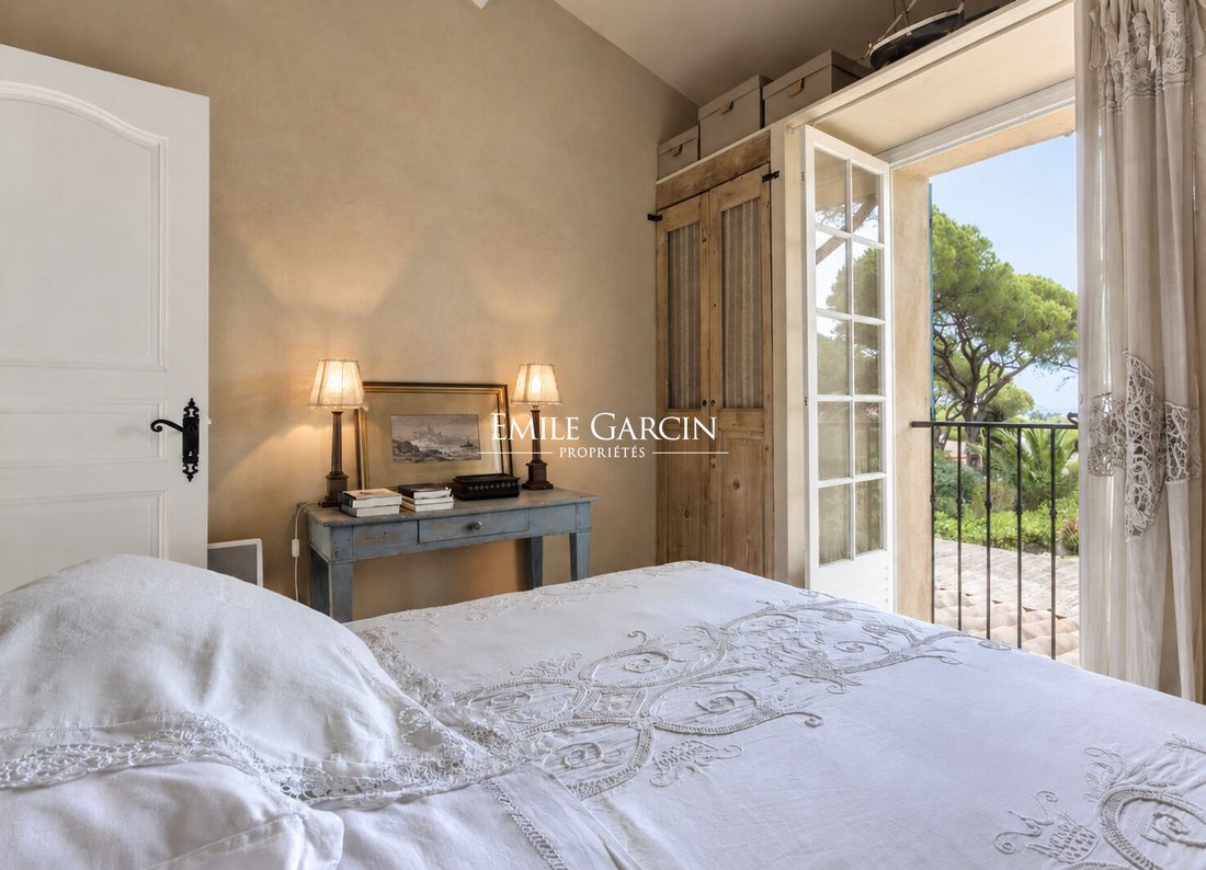 Villa in Ramatuelle, Provence-Alpes-Côte d'Azur, France 4 - 19026004
