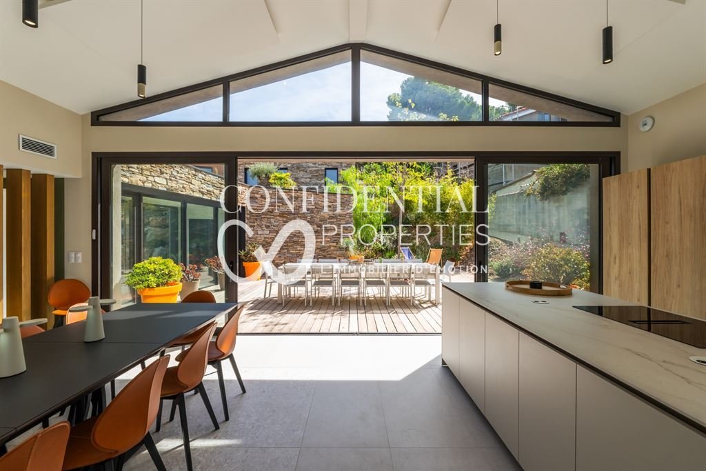 Villa à Saint-Cyr-sur-Mer, Provence-Alpes-Côte d'Azur, France 4 - 19025066