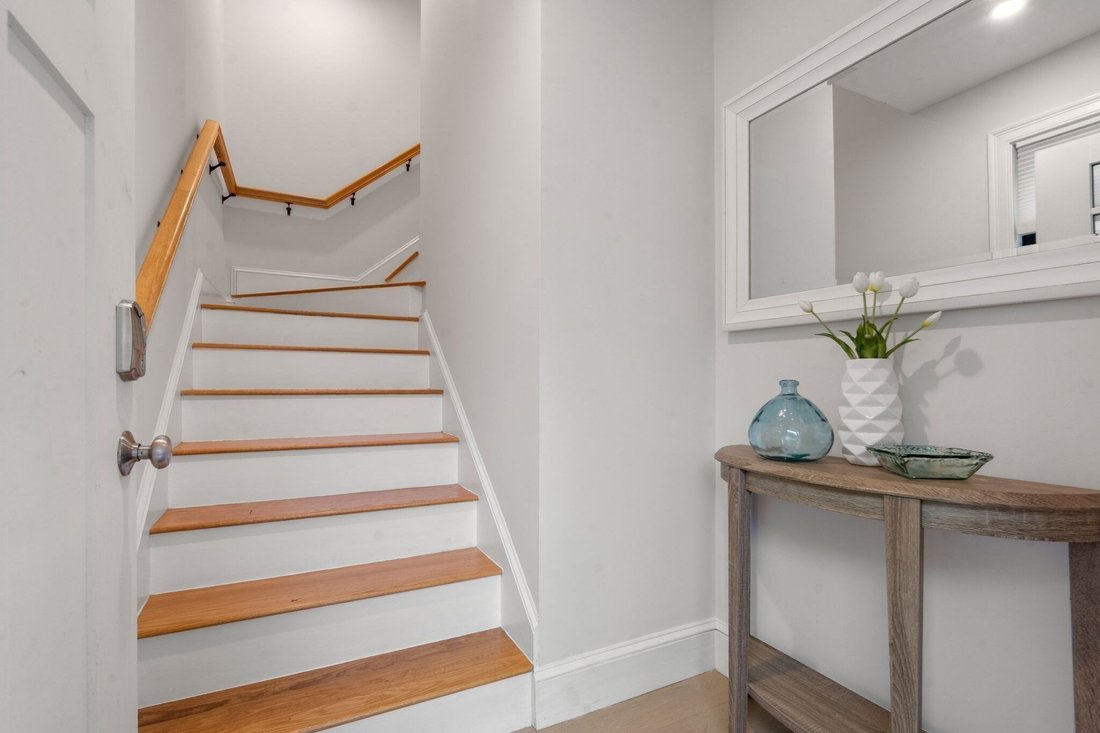 Condo in Boston, Massachusetts, United States 3 - 19025556