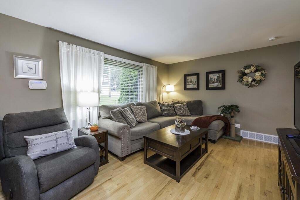 House in Bristol, Wisconsin, United States 5 - 19023062