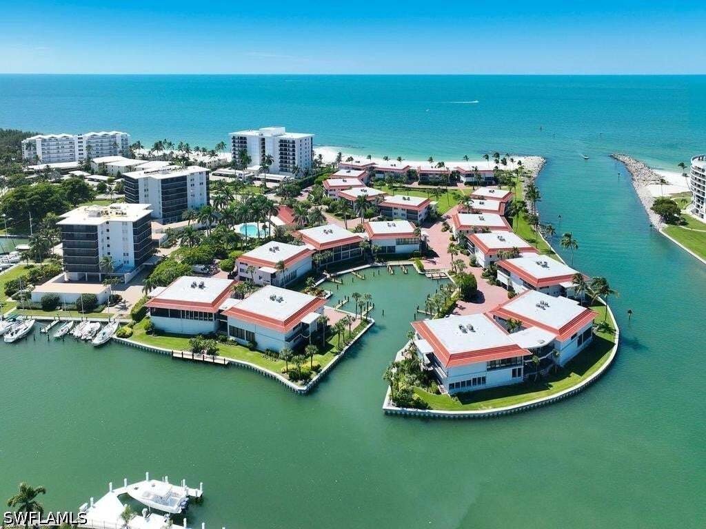 Condo in Naples, Florida, United States 1 - 19022898