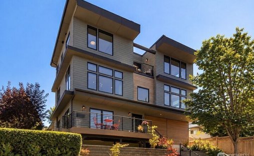 Condo in Seattle, Washington, United States 1