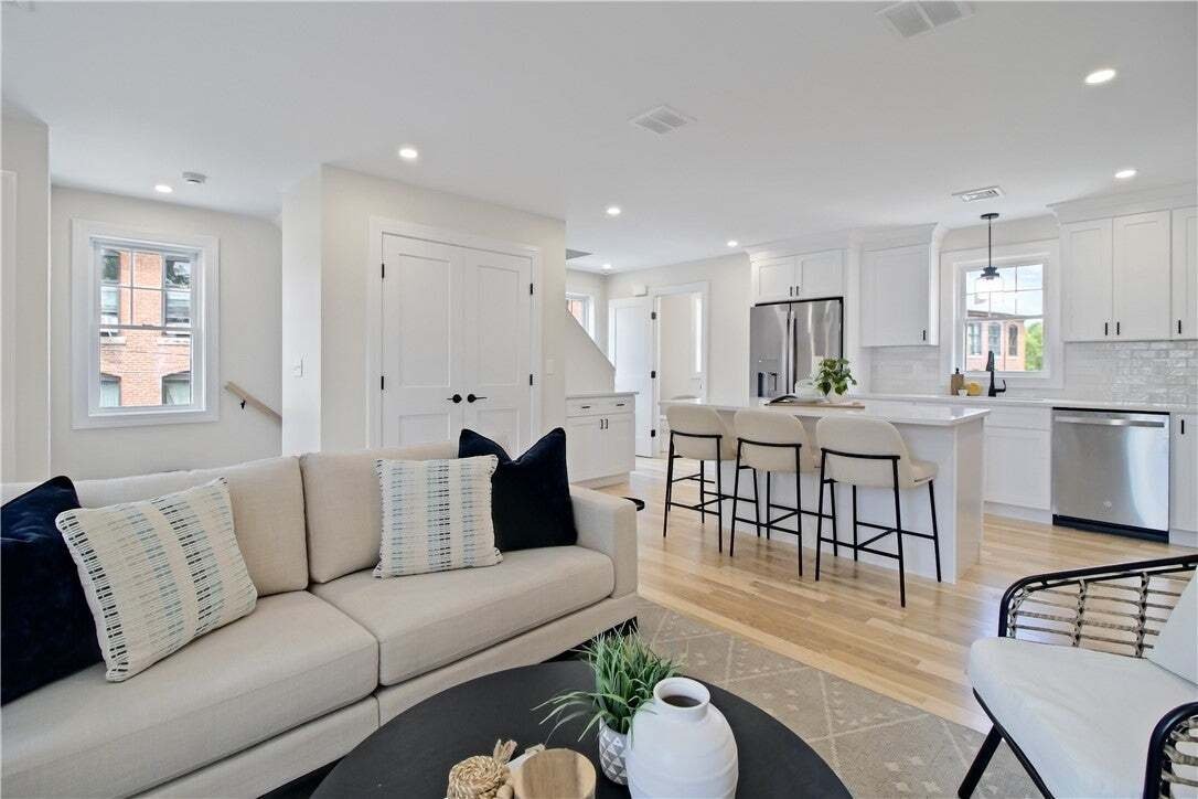 Condo in Warren, Rhode Island, United States 5 - 19022291