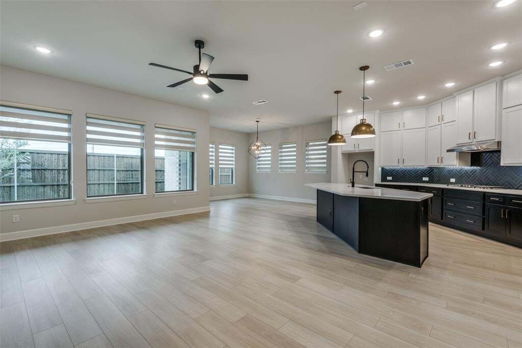 House in Little Elm, Texas, United States 5 - 19032548