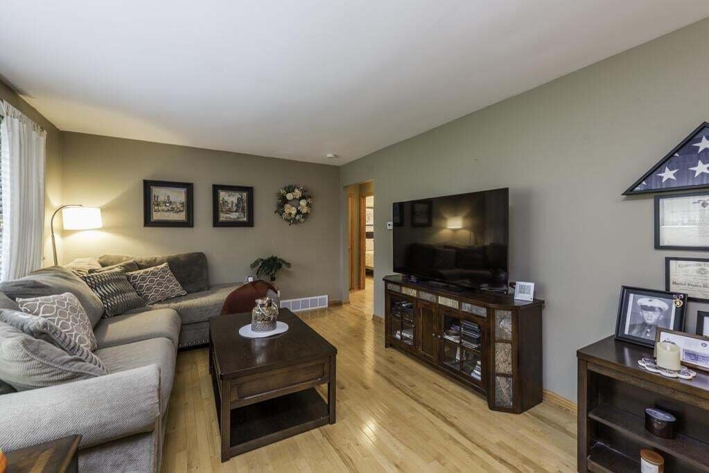 House in Bristol, Wisconsin, United States 4 - 19023062