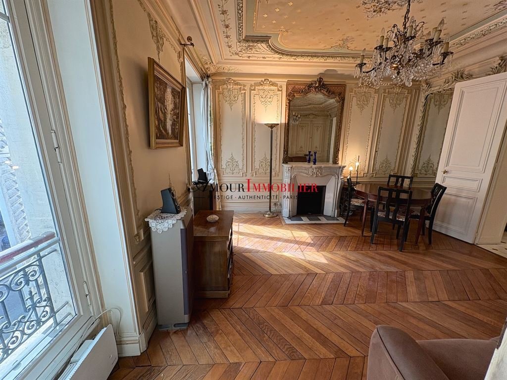Apartment in Gros Caillou, Paris 7e Arrondissement, Paris 5 - 19029753