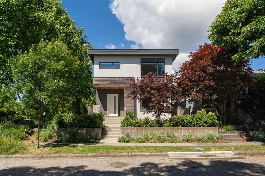 House in Vancouver, British Columbia, Canada 1 - 19032084