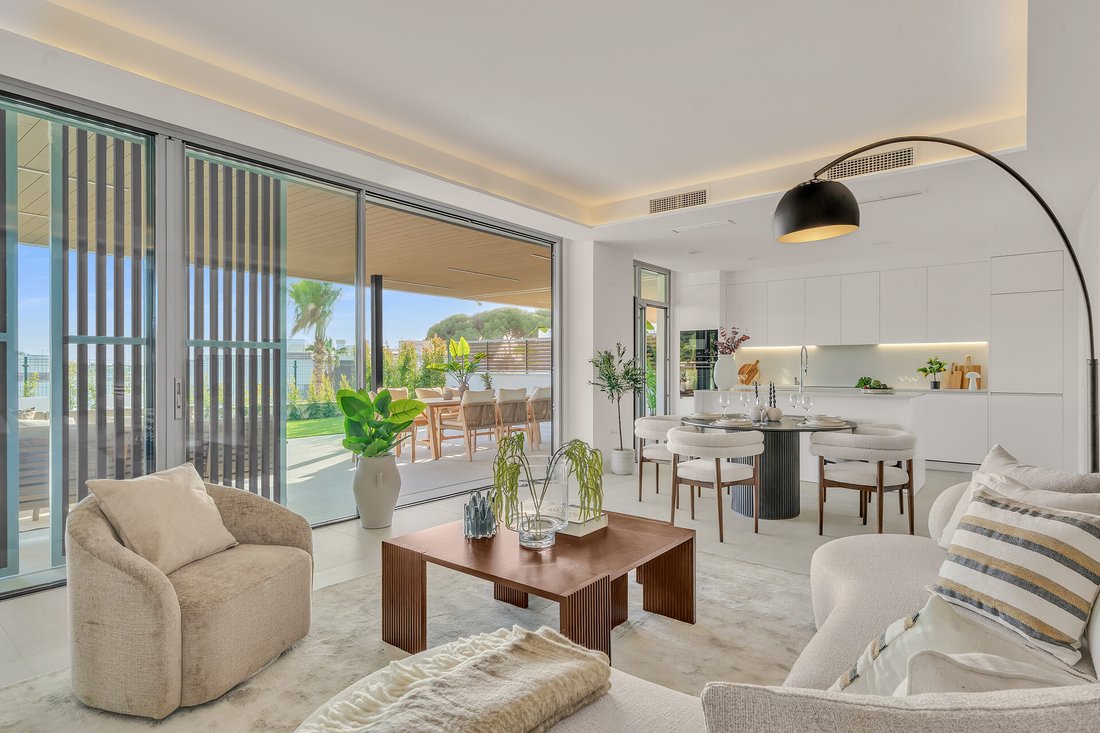 Apartment in Elviria-Cabopino, Marbella, Spain 5 - 19023492