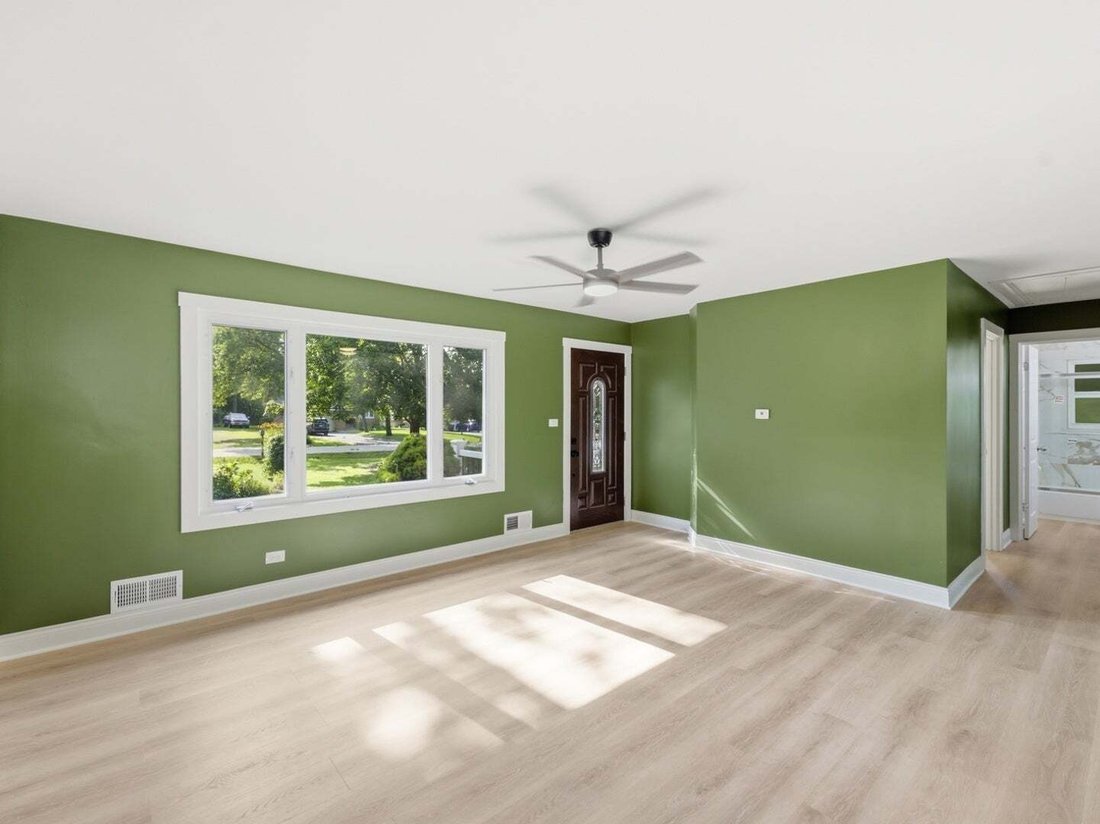 House in Downers Grove, Illinois, United States 4 - 19020639