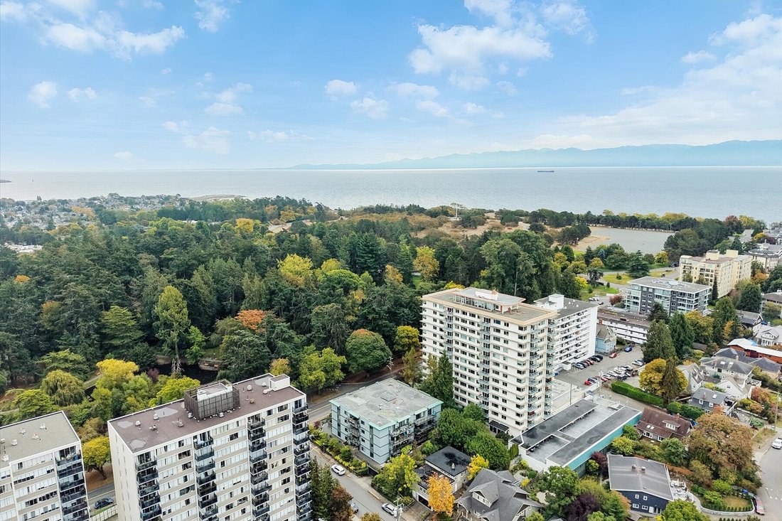Condo in Victoria, British Columbia, Canada 2 - 19027452
